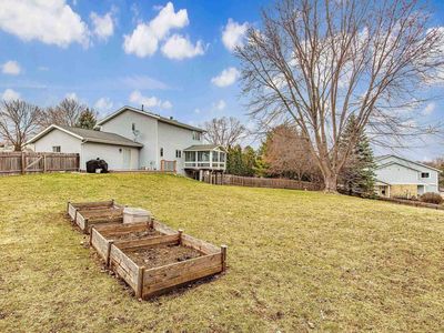 41 NEWBURY Circle, Madison, WI, 53711