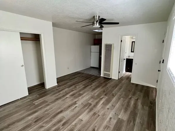 348 Woodside Plz, Redwood City, CA 94061