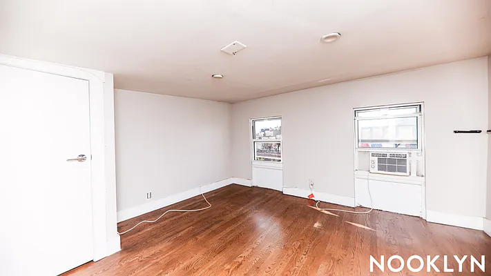 Rented by Nooklyn NYC LLC | media 13