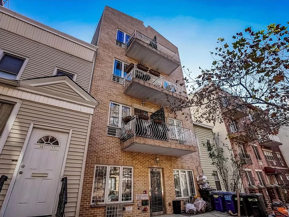 1st image of 3079 32nd St APT 1L