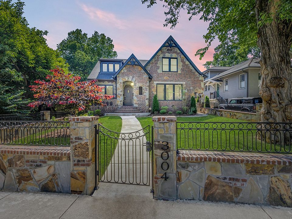 1st image of 3004 Belmont Blvd