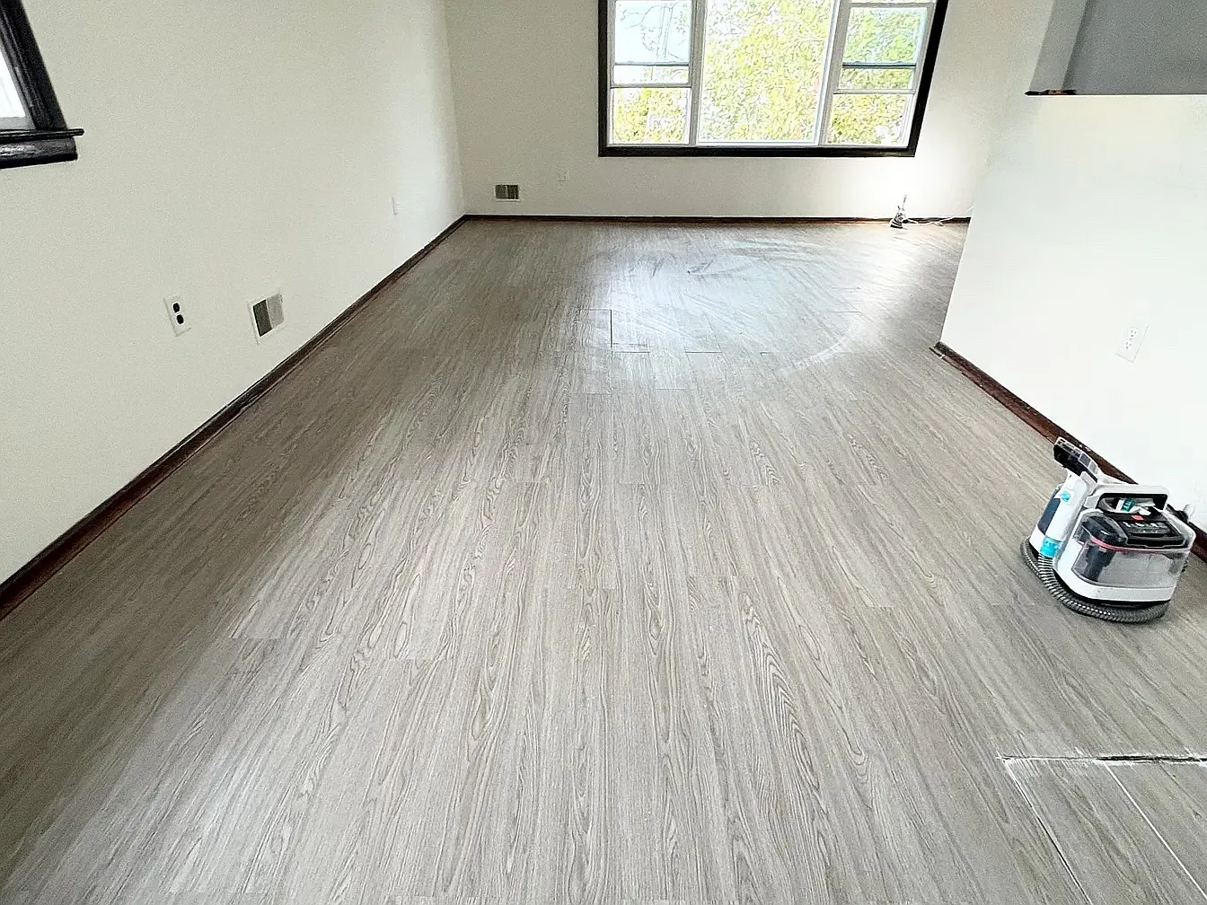 3 bed, 1.5 bath, 1200 sqft, $3,000 — Photo 2