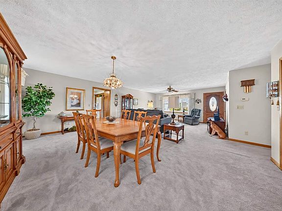 4th image of 2103 Ivory Ave