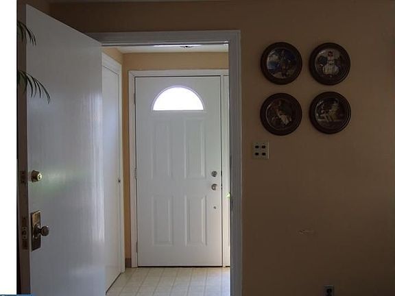 5th image of 1728 Horner Ave