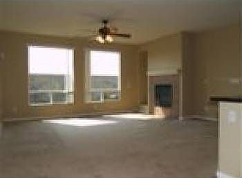 5th image of 1129 Southwick Ln