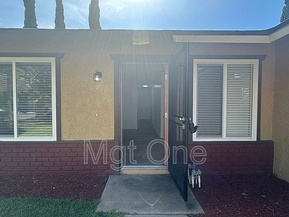4th image of 14605 Perham Dr