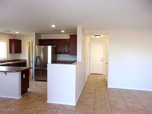 3rd image of 42772 W Samuel Dr