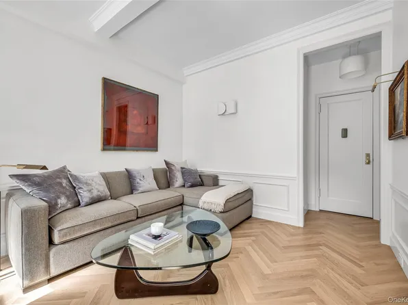 18 W 70 Street 9#, New York (Manhattan), NY 11023