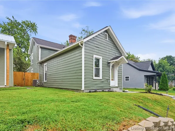 1026 S Virginia Avenue, Clarksville, IN 47129