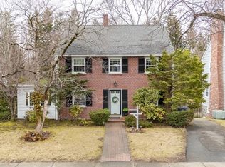 484 Brook Rd, Milton, MA 02186