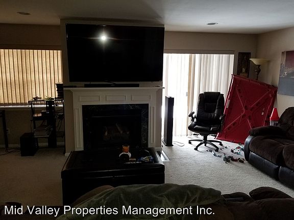 2nd image of 188 Sara Ln