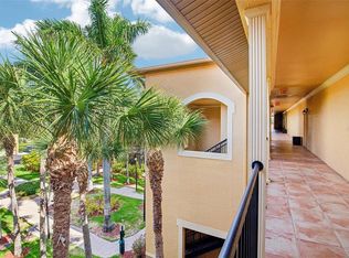 4333 Bayside Village Dr APT 322, Tampa, FL 33615