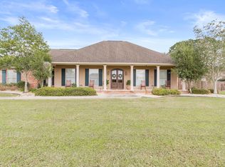 1053 Julie St, Breaux Bridge, LA 70517
