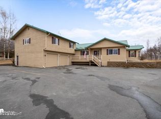 22730 Seneca Cir, Chugiak, AK 99567