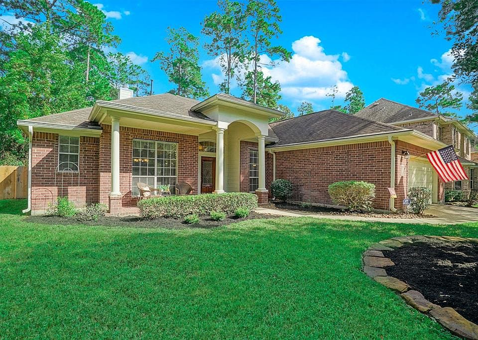 1st image of 75 E Evangeline Oaks Cir