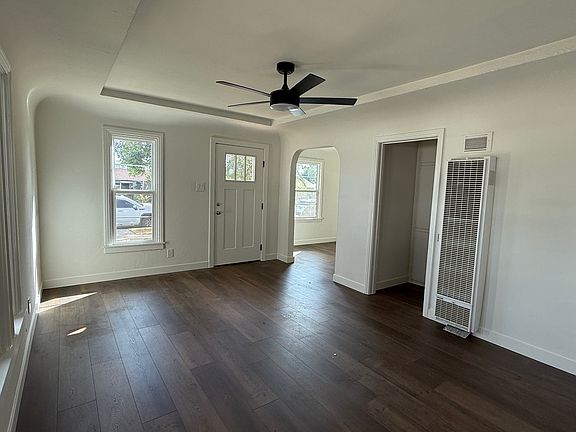 Living room - front door