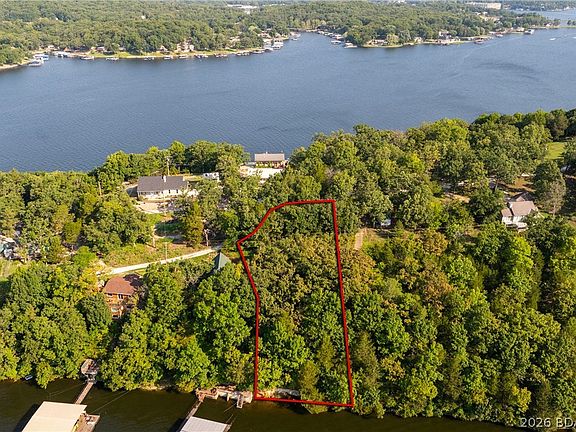 4th image of Tomahawk Point