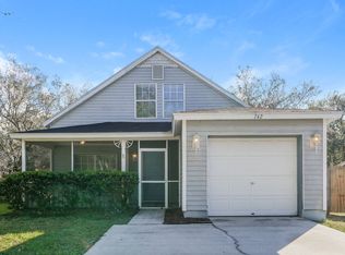742 Cape Cod Cir, Valrico, FL 33594