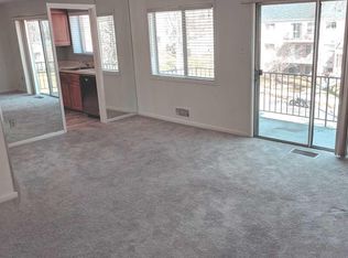 10630 Montrose Ave APT 201, Bethesda, MD 20814