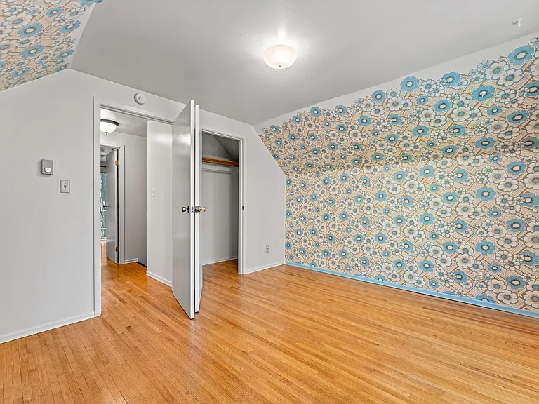765 Bunker Dr — Photo 16