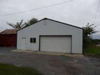 2nd image of 4826 Arlington Dr