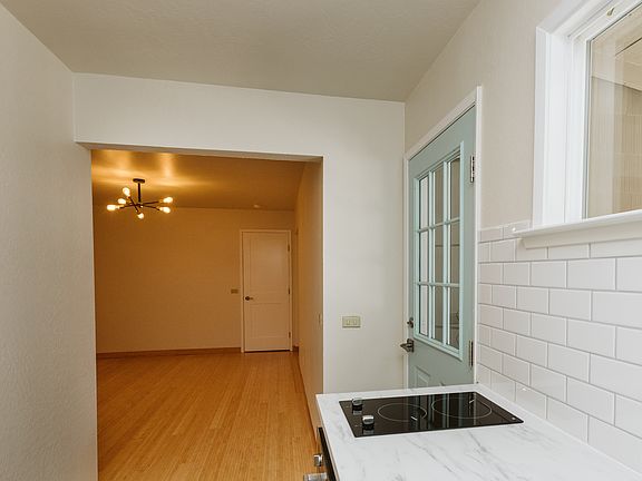 3rd image of 7959 Bella Vista Dr