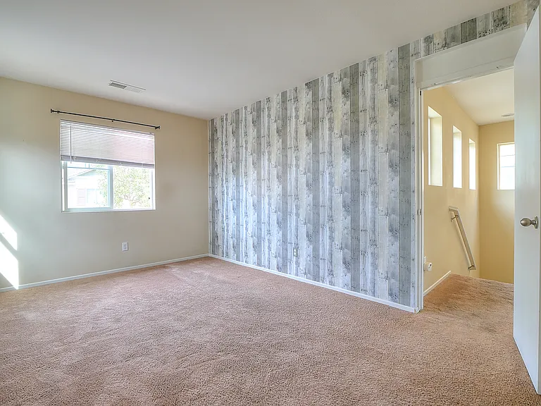 34212 Woodmont — Photo 43