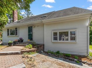 5 Henley Rd, Acton, MA 01720