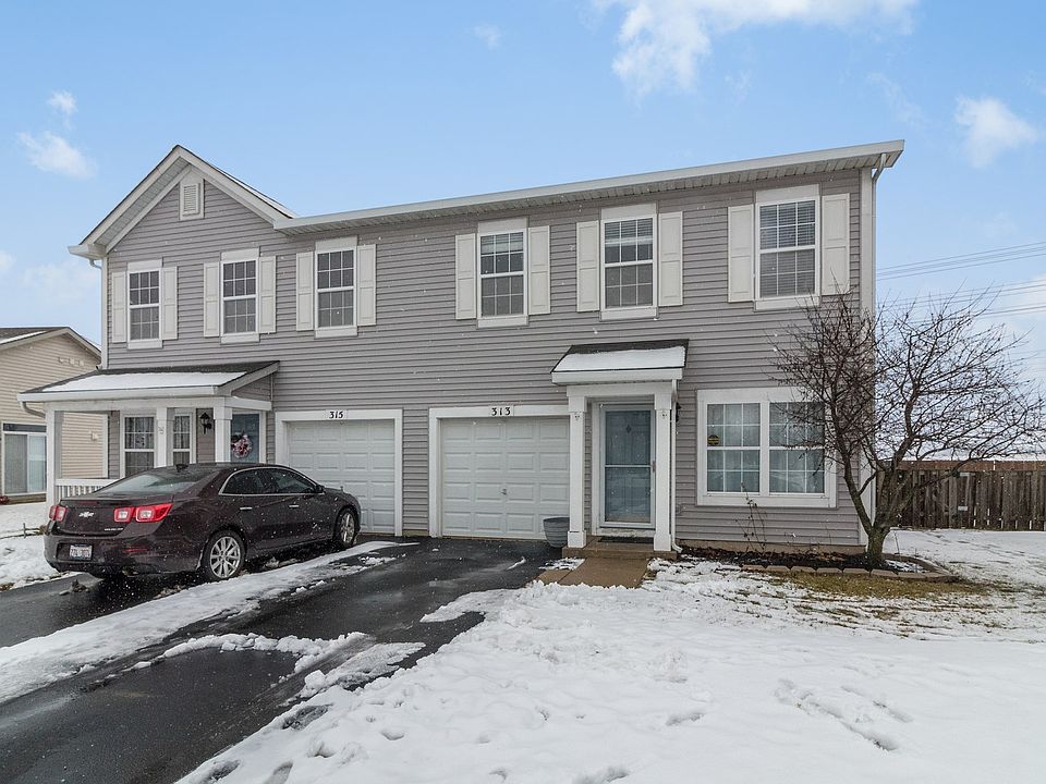 Welcome to the largest town home model, The Drake