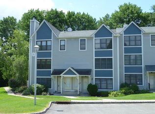 45 Burlington Ct #1923, Hamburg, NJ 07419