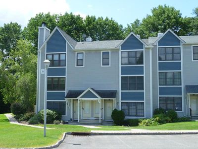 45 Burlington Ct #45, Hamburg, NJ, 07419