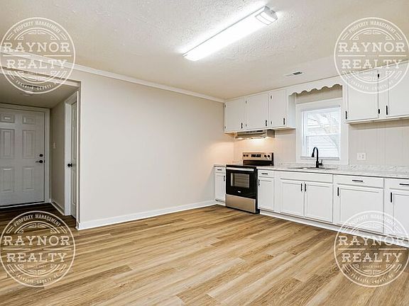 3rd image of 515 Dale St SW