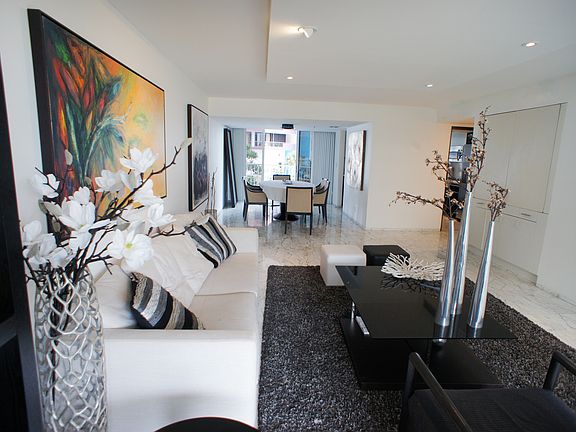 4th image of 1627 Brickell Ave APT 605
