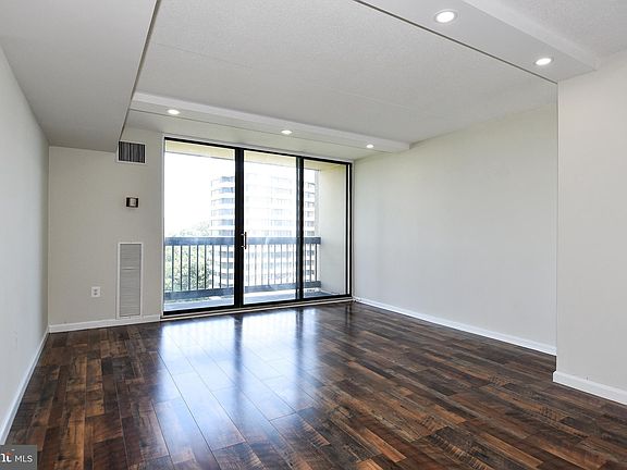 5th image of 6300 Stevenson Ave APT 918