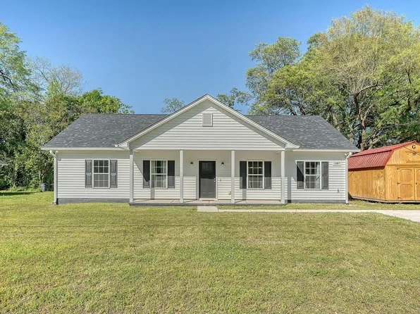 1287 Carolina Ave, Holly Hill, SC 29059