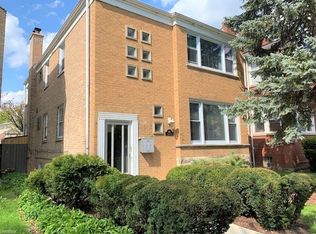 5240 W Cullom Ave, Chicago, IL 60641