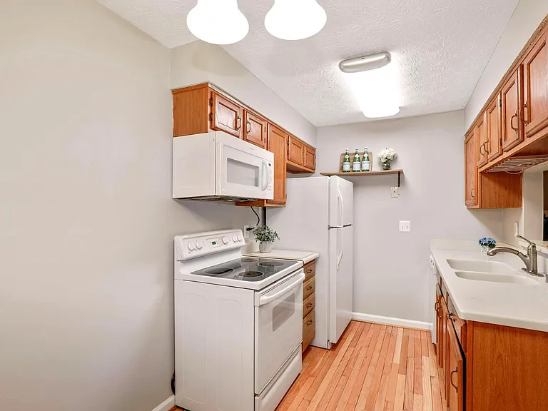 11430 Little Patuxent Pkwy #803 — Photo 5