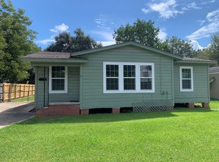 6364 Monroe Blvd, Groves, TX 77619