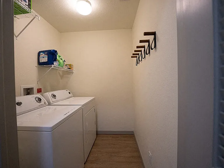 Line 28 at LoHi — Photo 23