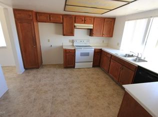 836 E Junction St, Apache Junction, AZ 85119