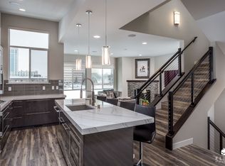 804 W 10th Ave, Anchorage, AK 99501