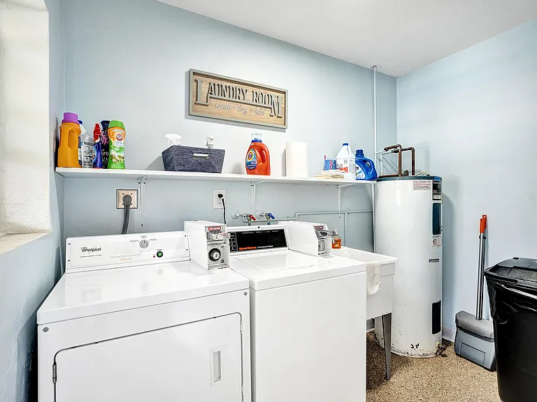 2866 NE 30th St #3 — Photo 41
