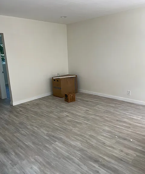 1530 E Broadway #107 — Photo 1