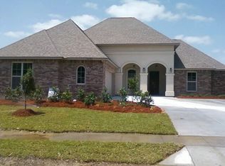 4890 Alice Louise Dr, Greenwell Springs, LA 70739