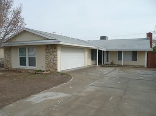 132 S Gold Canyon St, Ridgecrest, CA 93555