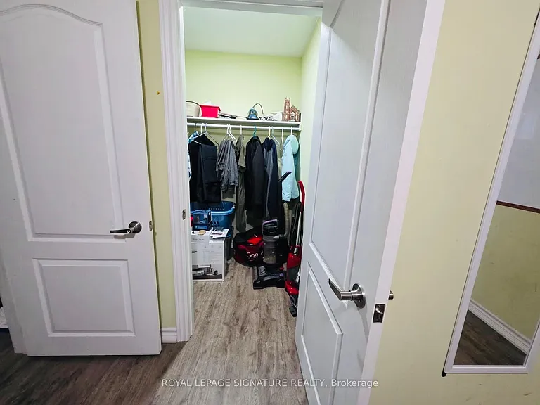 10 Bonavista Dr #LOWER — Photo 7