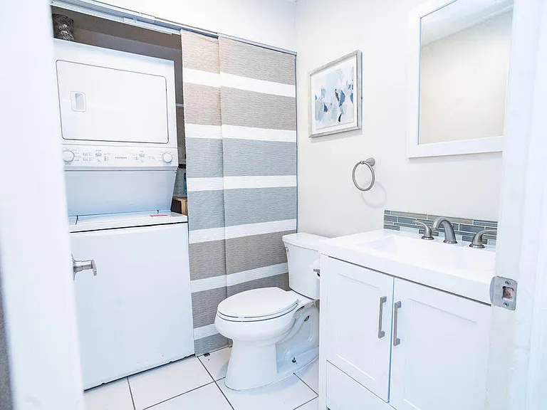 950 S Kanner Hwy #Townhouse 124 — Photo 7