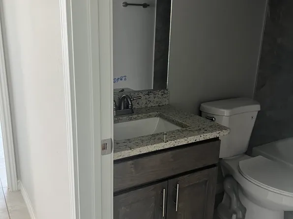 1201 Gage Ave, Laredo, TX