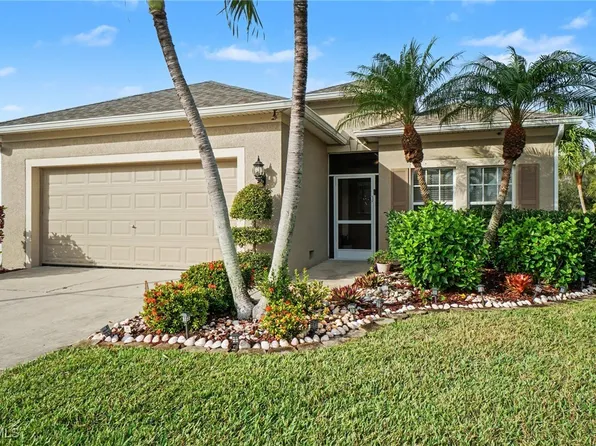 9776 Mendocino Dr, Fort Myers, FL 33919