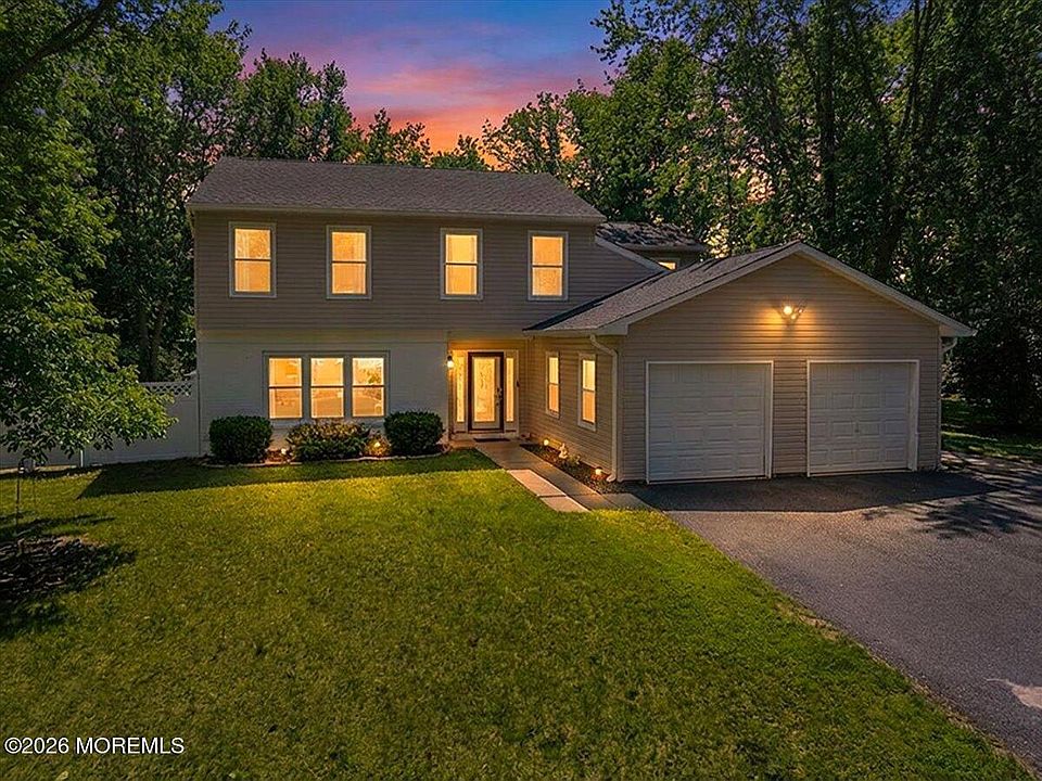 1st image of 33 Ashford Road